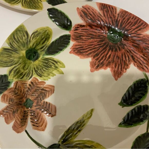4 tabletops gallery hand painted  Stoneware salad plates 8.75” brushed floral - Picture 8 of 9
